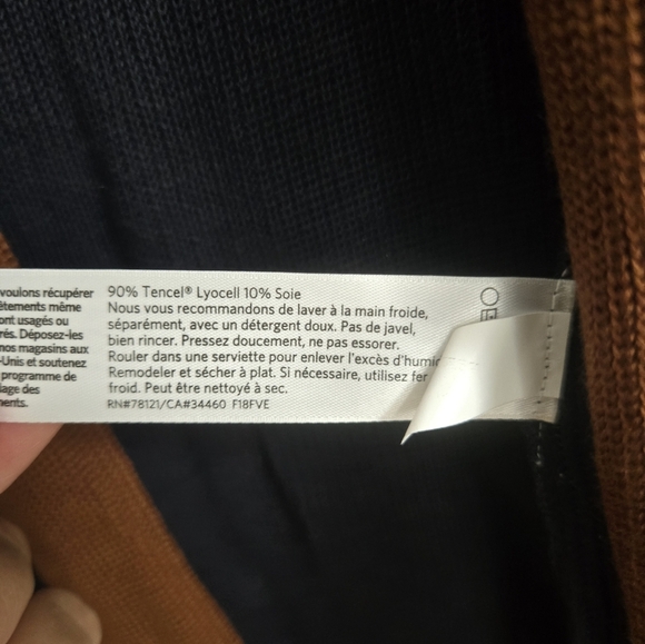 Eileen Fisher Navy Knit Cardigan-Size M - Picture 4 of 5